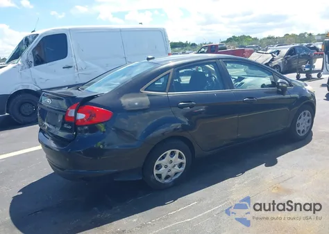 2013 Ford Fiesta Se z USA, uszkodzony, nr VIN 3FADP4BJ2DM131790